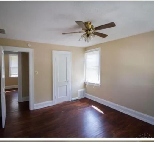 3230 Stanhope Avenue, Cincinnati, OH 45211