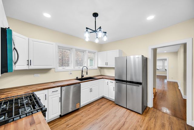 8541 S Paulina Street, Chicago, IL 60620