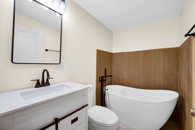 8541 S Paulina Street, Chicago, IL 60620