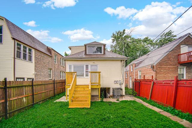 8541 S Paulina Street, Chicago, IL 60620