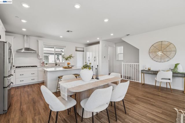 24170 Amaranth Loop, Hayward, CA 94541