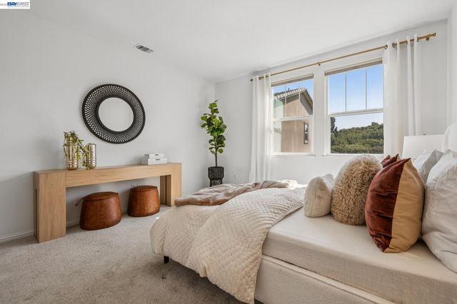 24170 Amaranth Loop, Hayward, CA 94541