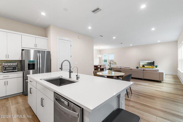 10131 FILAMENT Boulevard, Jacksonville, FL 32256