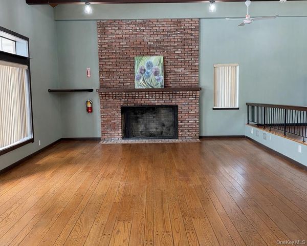 83 Gauguin Court 83, Middle Island, NY 11953