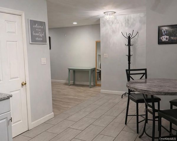 83 Gauguin Court 83, Middle Island, NY 11953