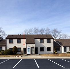 83 Gauguin Court 83, Middle Island, NY 11953