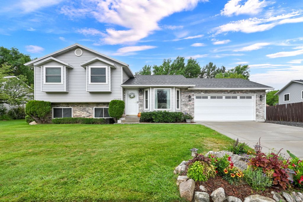 2425 E VIEW DR, South Weber, UT 84405 — photo 4