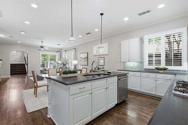 4705 Dexter Avenue, Fort Worth, TX 76107