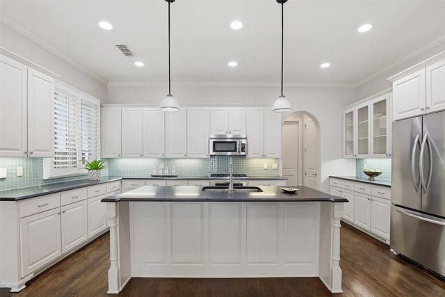 4705 Dexter Avenue, Fort Worth, TX 76107