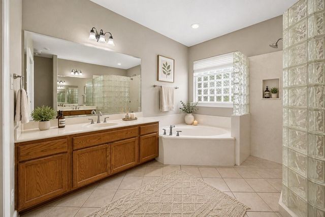 17027 Champions Lakeway, Tomball, TX 77375