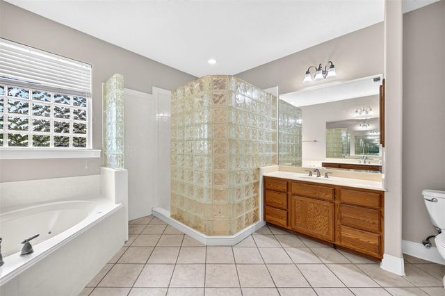 17027 Champions Lakeway, Tomball, TX 77375