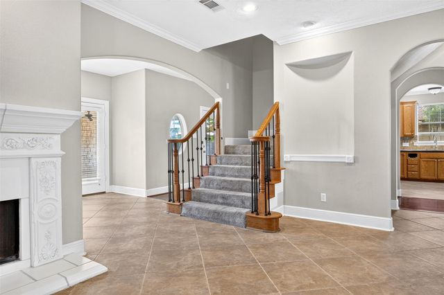 17027 Champions Lakeway, Tomball, TX 77375