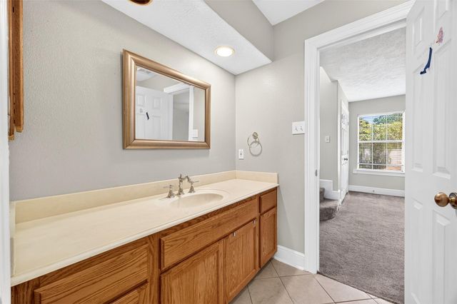 17027 Champions Lakeway, Tomball, TX 77375