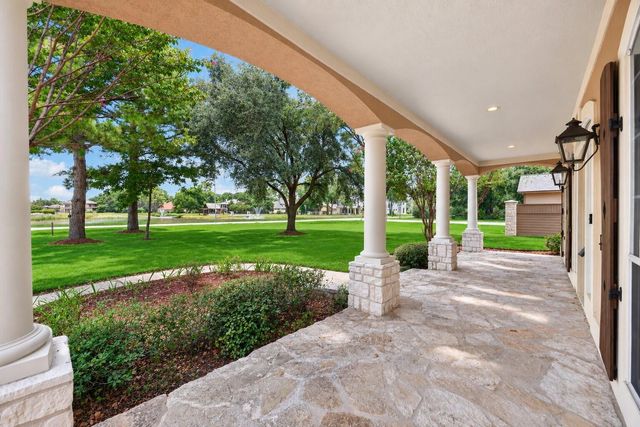 17027 Champions Lakeway, Tomball, TX 77375