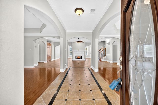17027 Champions Lakeway, Tomball, TX 77375