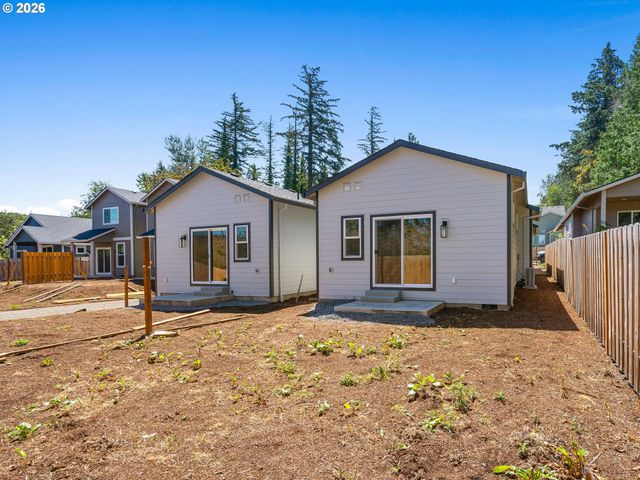 20661 Ne Thompson Ter, Fairview, OR 97024