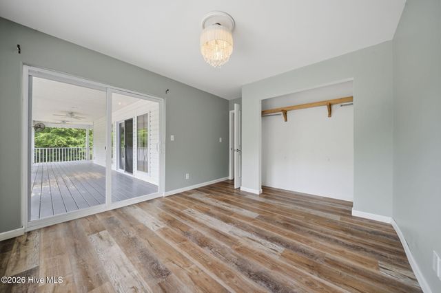 614 Cape Fear Drive, Burgaw, NC 28425