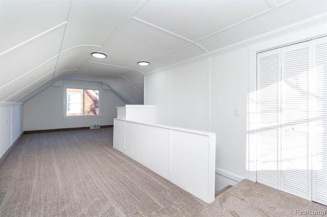 18890 Grayfield Street, Detroit, MI 48219