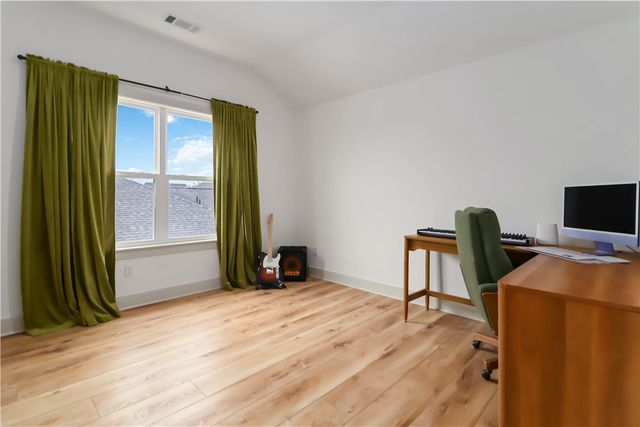 4017 Sommerset Street, Rogers, AR 72758