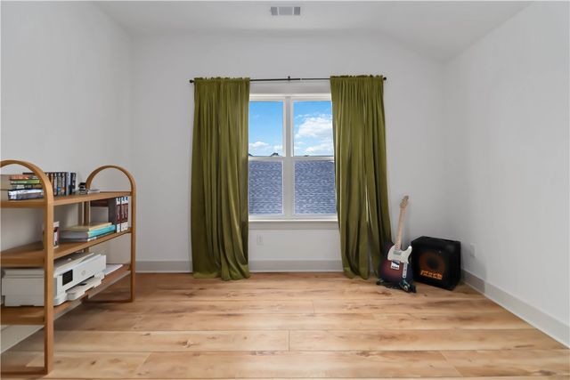 4017 Sommerset Street, Rogers, AR 72758