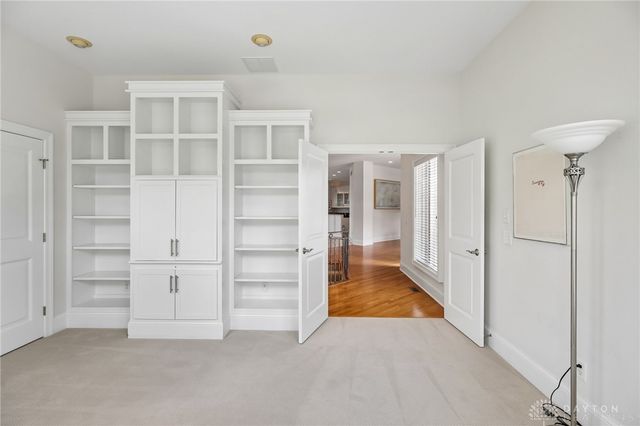 269 Rue Marseille, Kettering, OH 45429