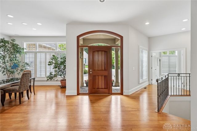 269 Rue Marseille, Kettering, OH 45429