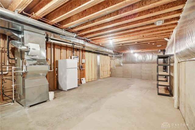 269 Rue Marseille, Kettering, OH 45429