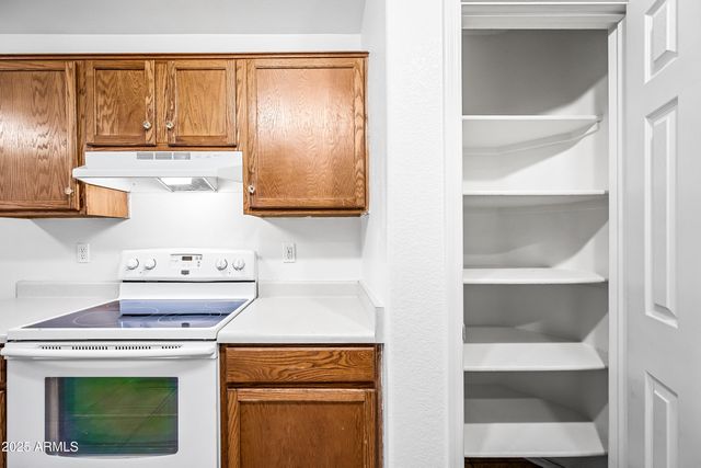 9018 W CAMBRIDGE Avenue, Phoenix, AZ 85037