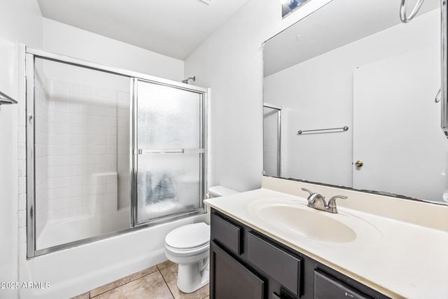 9018 W CAMBRIDGE Avenue, Phoenix, AZ 85037