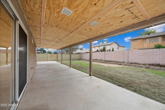 9018 W CAMBRIDGE Avenue, Phoenix, AZ 85037