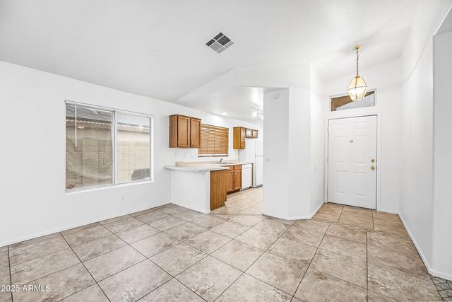 9018 W CAMBRIDGE Avenue, Phoenix, AZ 85037