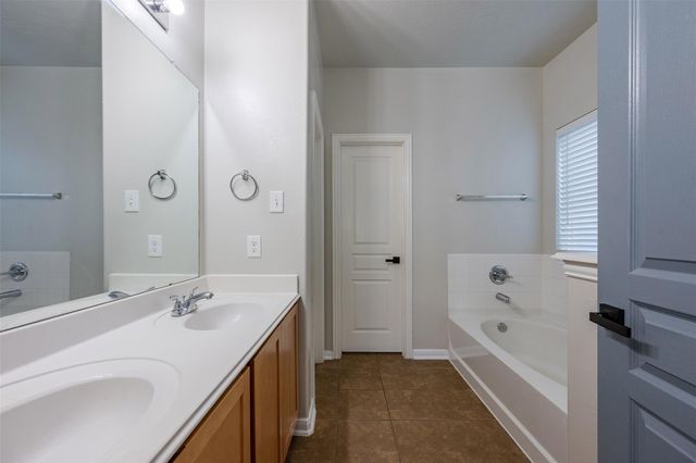 18318 Canary Bluff Lane, Cypress, TX 77433