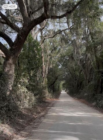 UNASSIGNED LOCATION RE, Archer, FL 32618