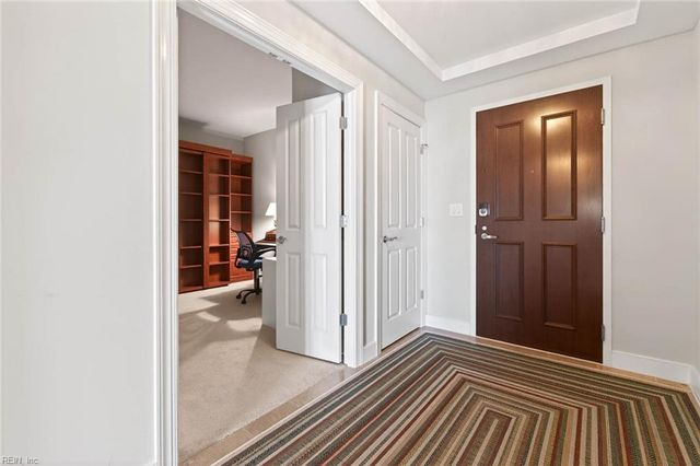 4545 Commerce St Unit 2401, Virginia Beach, VA 23462