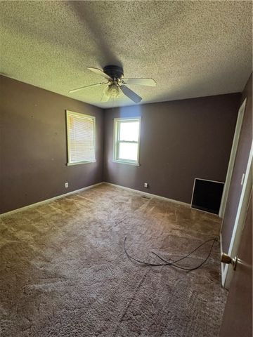 467 Carr Court, Harrison, AR 72601