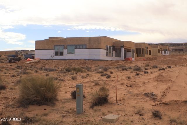 142 Bryce Canyon Drive, Greenehaven, AZ 86040