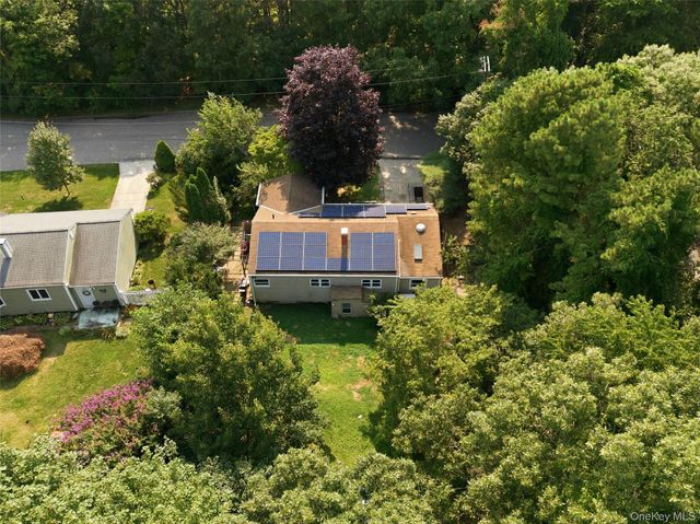 107 Andreano Avenue, East Patchogue, NY 11772