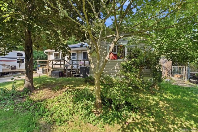 107 Andreano Avenue, East Patchogue, NY 11772