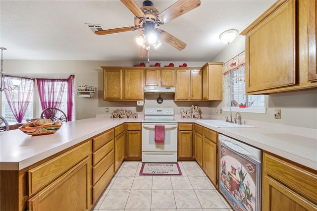 1705 W Fort Worth Street, Broken Arrow, OK 74012