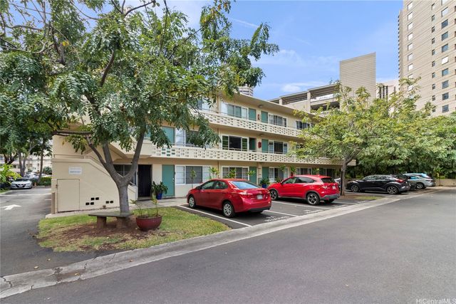 1821 Lipeepee Street 204, Honolulu, HI 96815