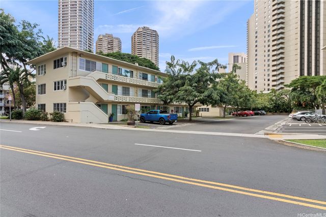 1821 Lipeepee Street 204, Honolulu, HI 96815