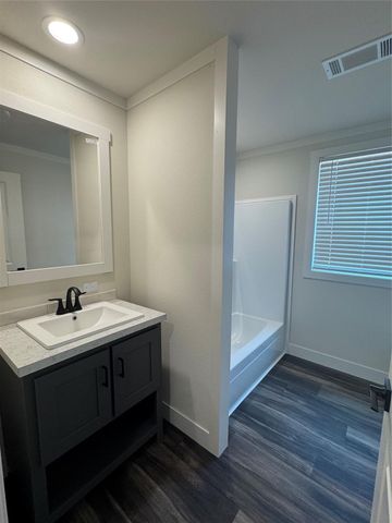 2545 N Mount Mariah Road, Montgomery, TX 77356