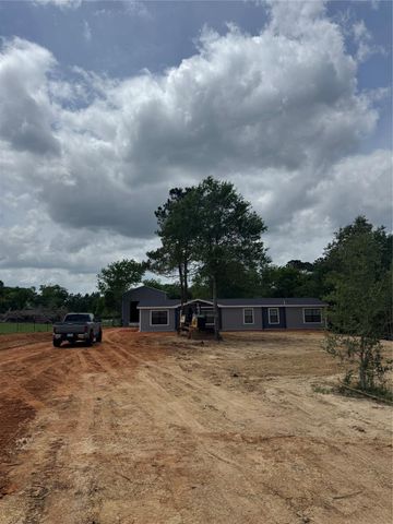 2545 N Mount Mariah Road, Montgomery, TX 77356