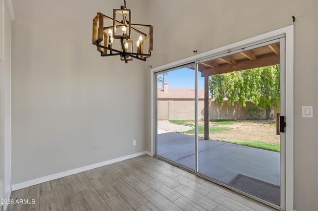 1274 E LAKE Drive, Gilbert, AZ 85234