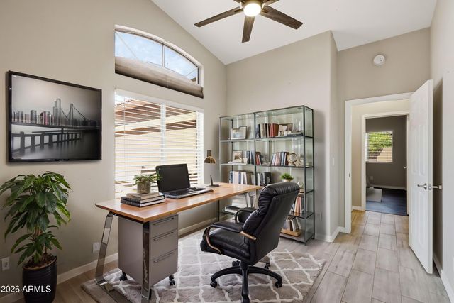 1274 E LAKE Drive, Gilbert, AZ 85234