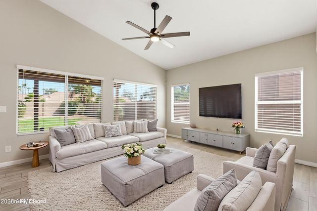 1274 E LAKE Drive, Gilbert, AZ 85234