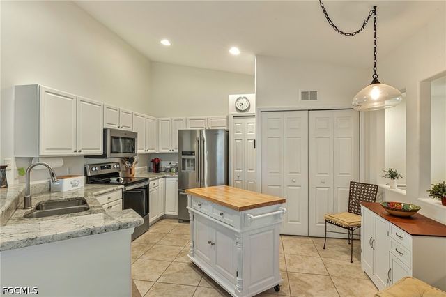 10134 COLONIAL COUNTRY CLUB BLVD 909, Fort Myers, FL 33913
