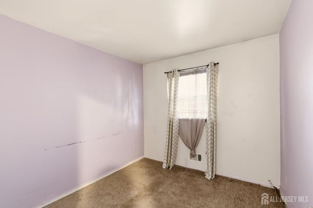 7 Exeter Street, Highland Park, NJ 08904
