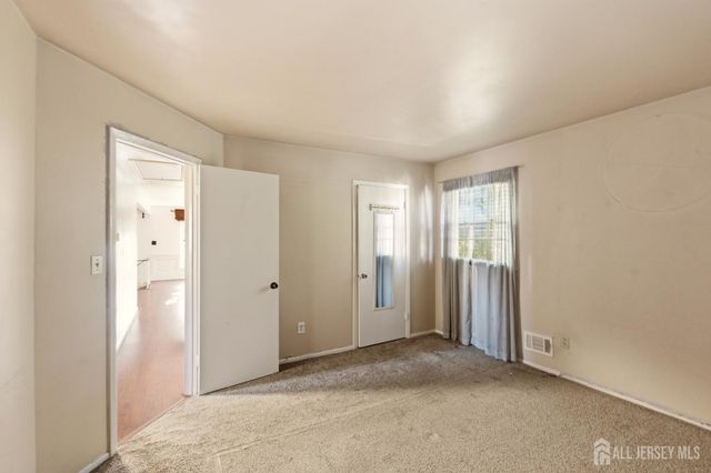 7 Exeter Street, Highland Park, NJ 08904
