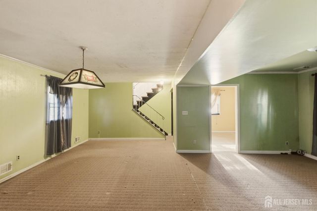 7 Exeter Street, Highland Park, NJ 08904